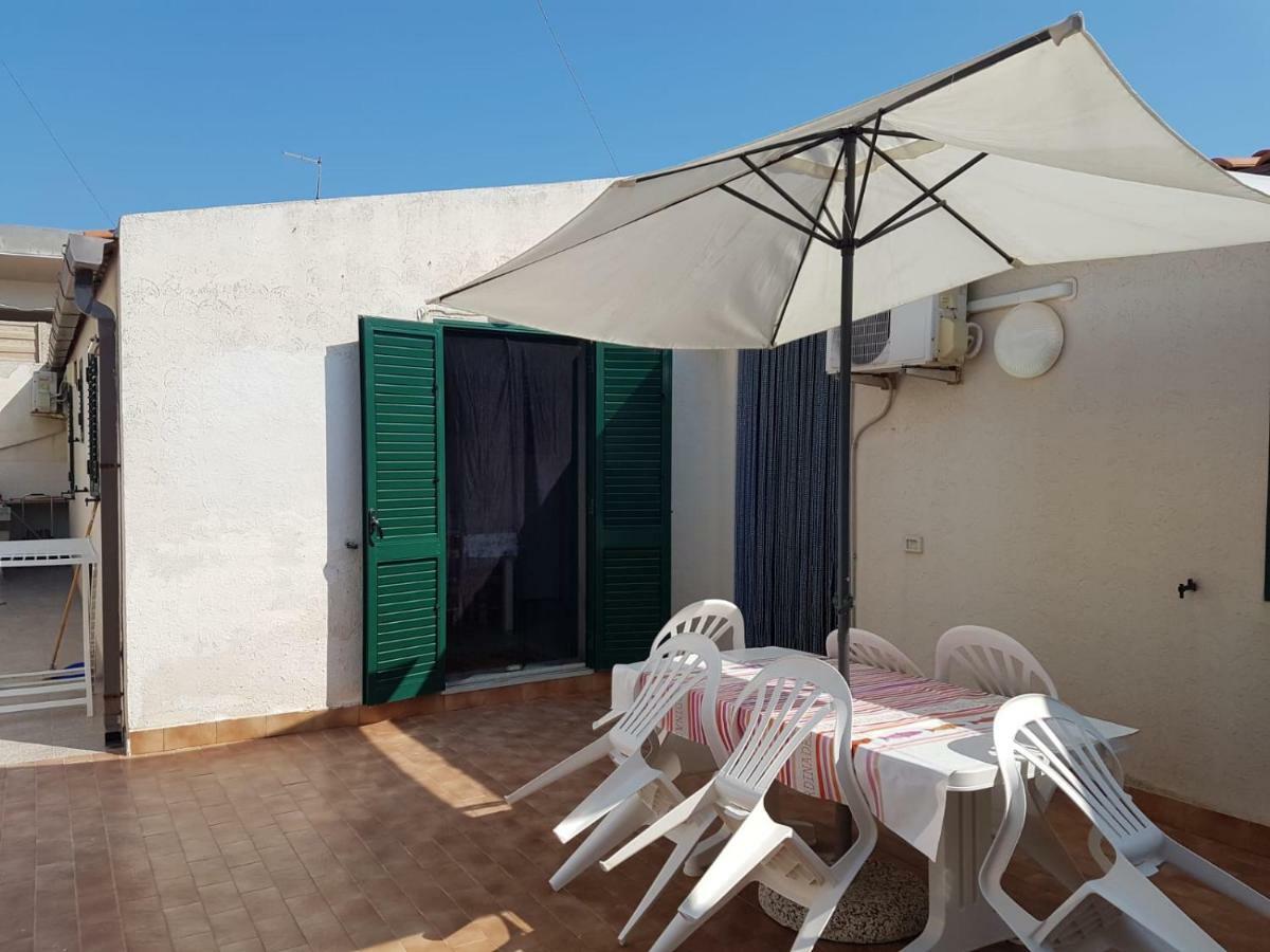 Villa Casa Fronte Mare Puro Relax Cava dʼAliga Exterior foto