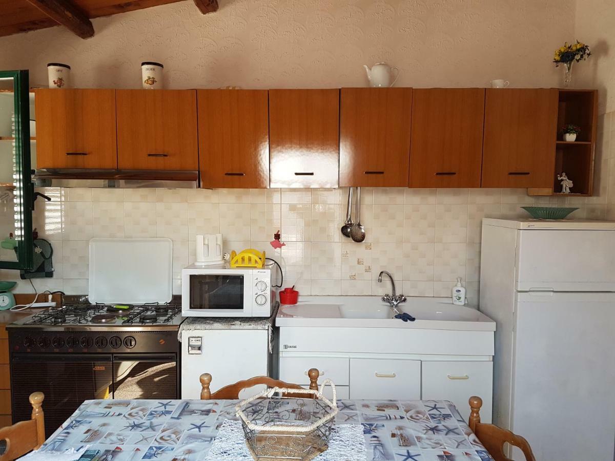 Villa Casa Fronte Mare Puro Relax Cava dʼAliga Exterior foto